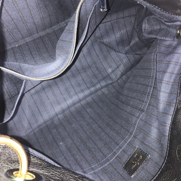 💎✨ DISCONTINUED ✨💎 ARTSY LEATHER HOBO EMPREINTE LARGE HOBO - Picture 7 of 13